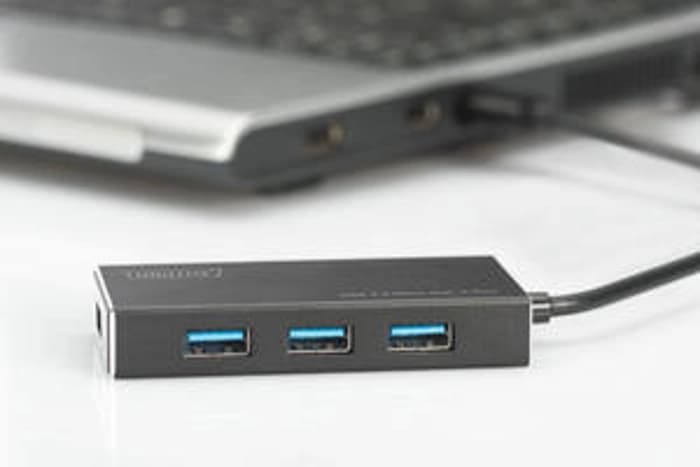 DA-70240-1 Digitus 4 Port USB 3.0 Hub, 5V/2A güç adaptörü dahil, alüminyum